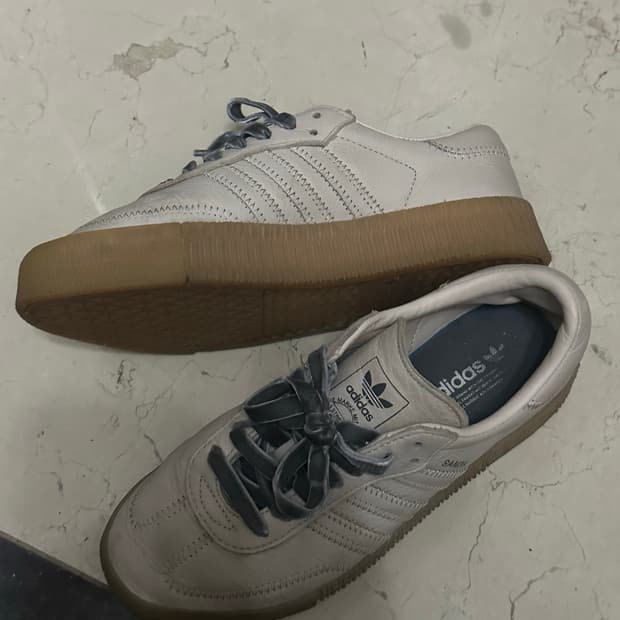 아디다스 삼바 베이지 240mm