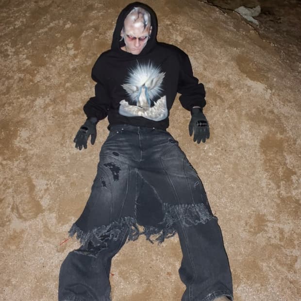 선데이오프클럽 레이어드 스커트 플레어드 데님 진 워시드 블랙