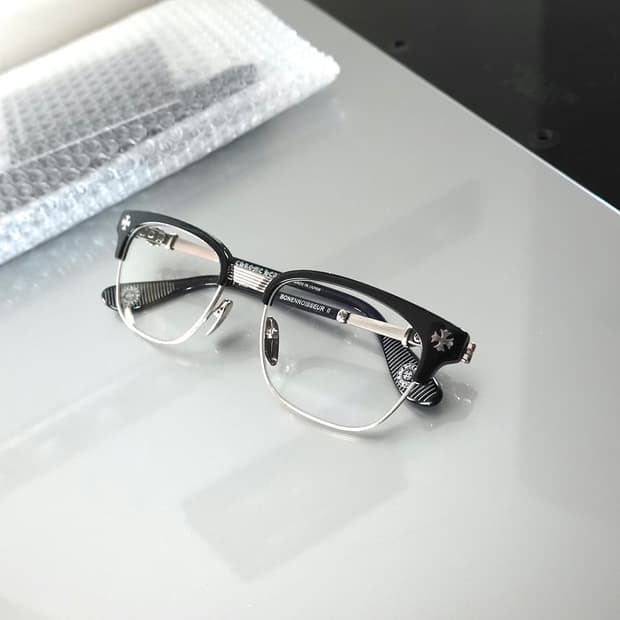 크롬하츠 보넨노이슈어2 블랙/브러쉬드실버 안경