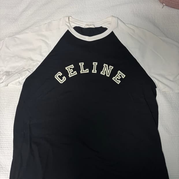 셀린느 정품 반팔 105
