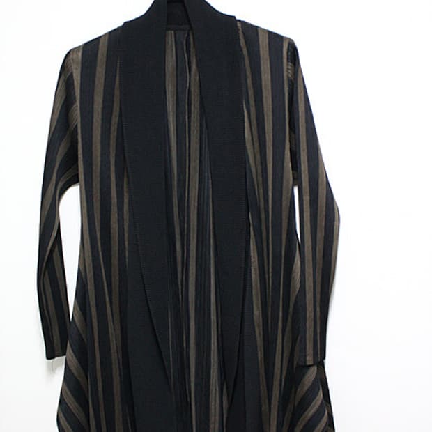 T-PLEATS COLLECTION 플리츠 자켓