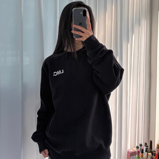 [M]LMC 엘엠씨 빅로고 블랙 맨투맨