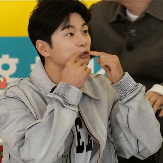 [텍미제거 새상품] 솔리드옴므 그레이 데님봄버 청자켓 46 사이즈