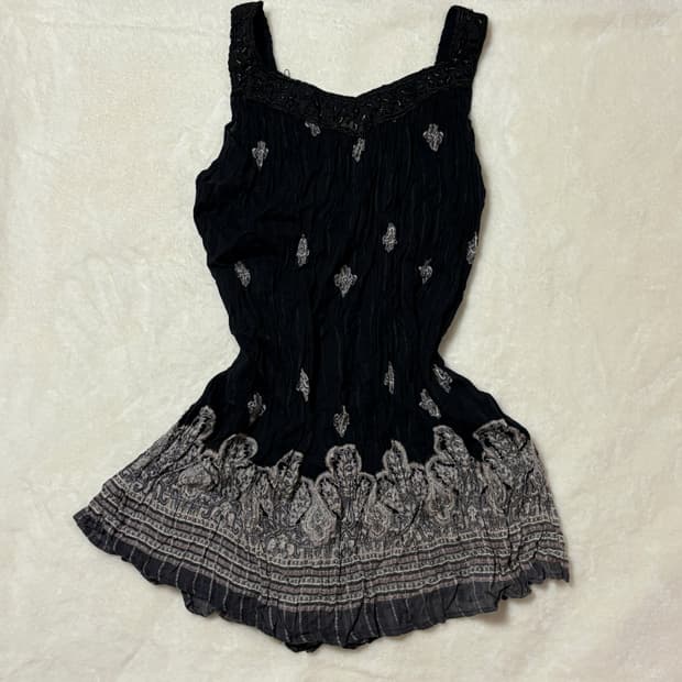 (이체시에눌) 일본 히피 모리걸 오리엔탈 페이즐리 글리터 포인트 나시