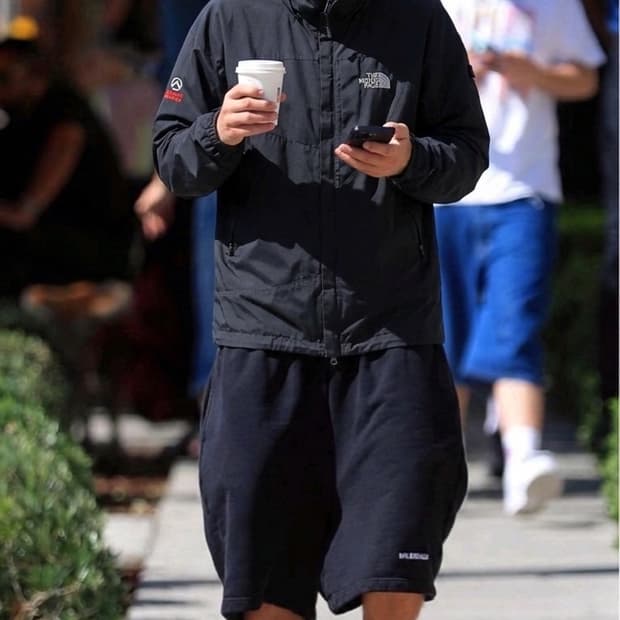 노스패이스 바람막이