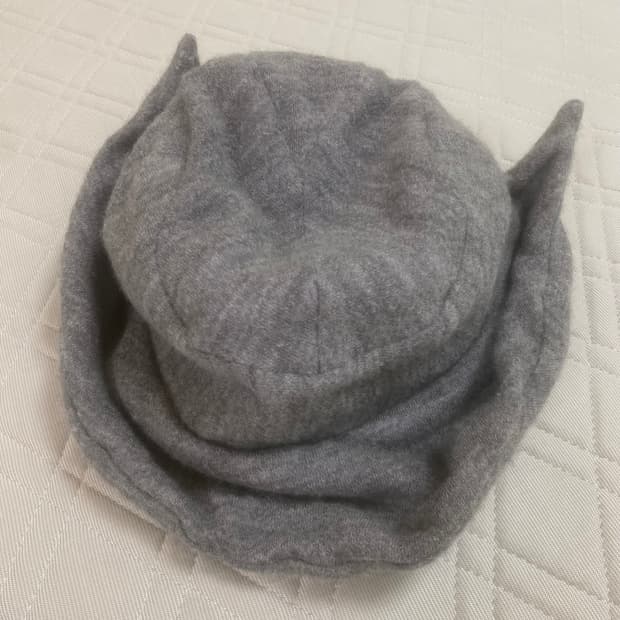 moseori wire form hat  (m)