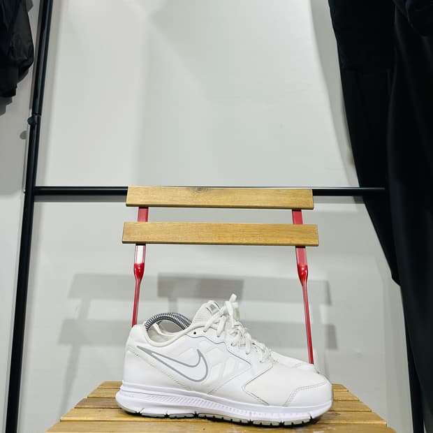 245) 나이키 운동화 여성 여자 신발 다운쉬프터6