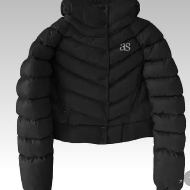 애즈온 푸퍼 숏패딩 블랙(새제품)