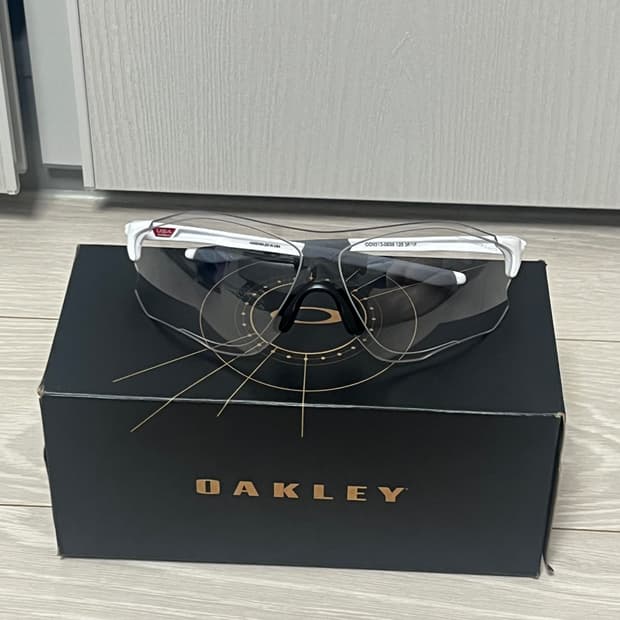 오클리 ev제로 선글라스