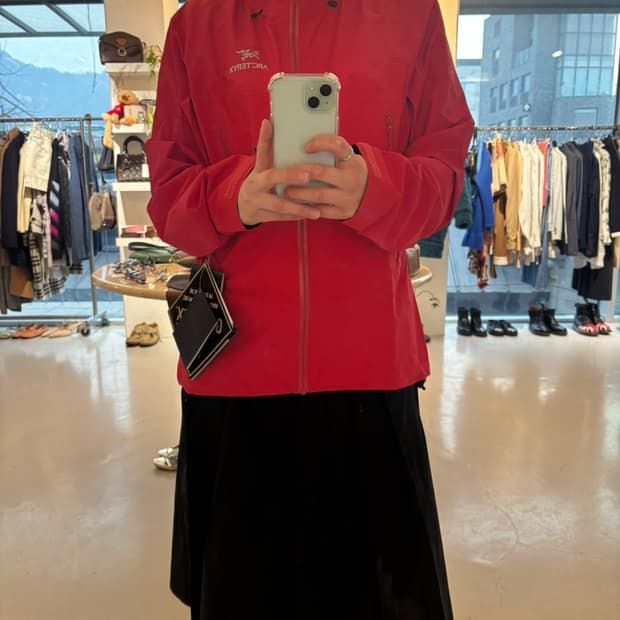 (New) ARCTERYX Nylon Jacket