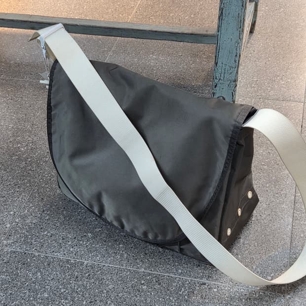 porter 포터 카키 빅 크로스백 보부상백