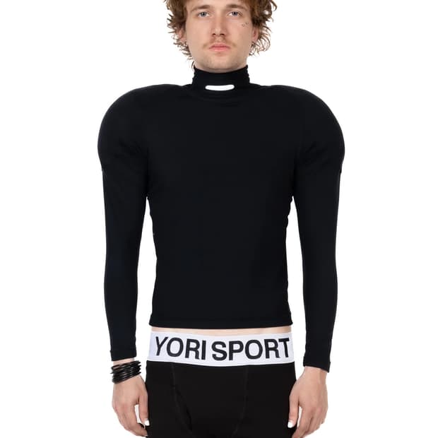 Yori sport 롱슬리브 숄더 패드 탑