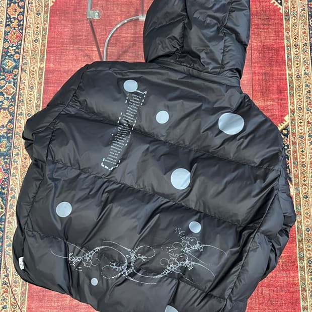 아치하라 버블검 프린팅 패딩