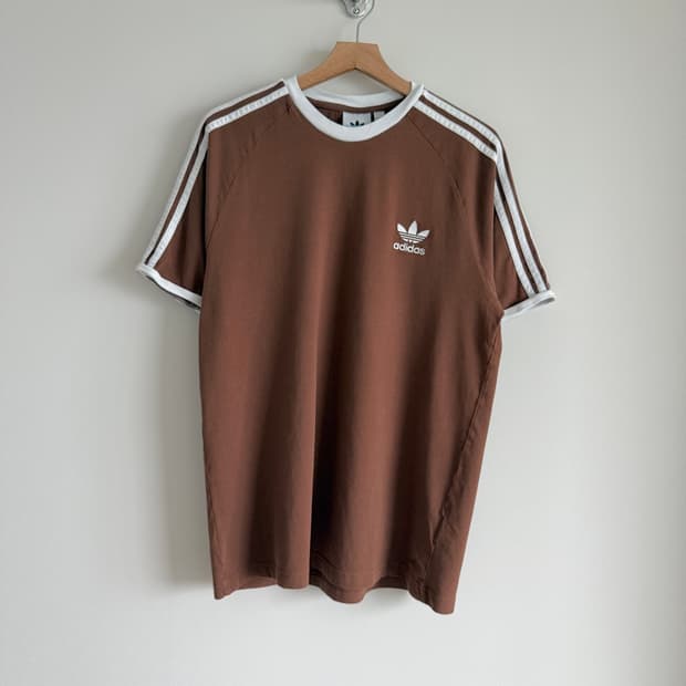 아디다스(adidas) 파이어버드 반팔 티셔츠