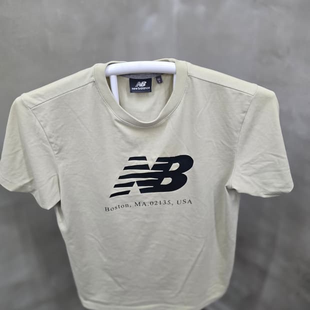 티셔츠 뉴발란스 s 90