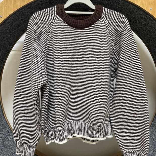 스트라이프 니트