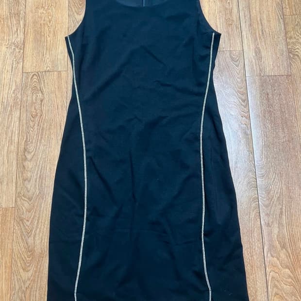 오브제 블랙 원피스