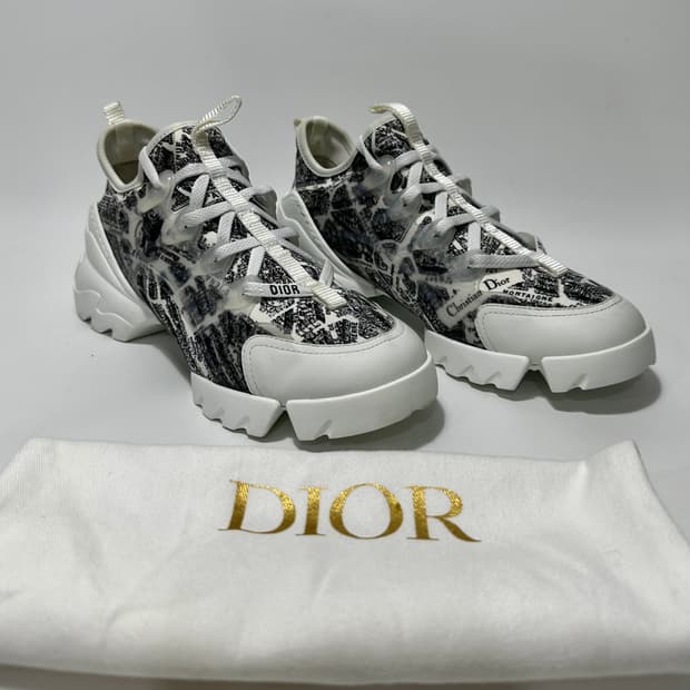 디올 D 커넥트 테크니컬 패브릭 파리 스니커즈 (245) 