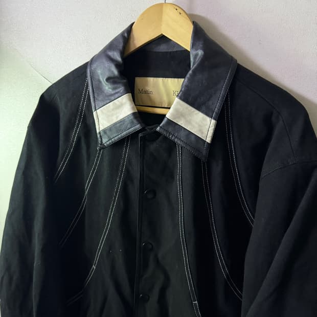 마뗑킴 라운드 스티치 바시티 점퍼(프리)