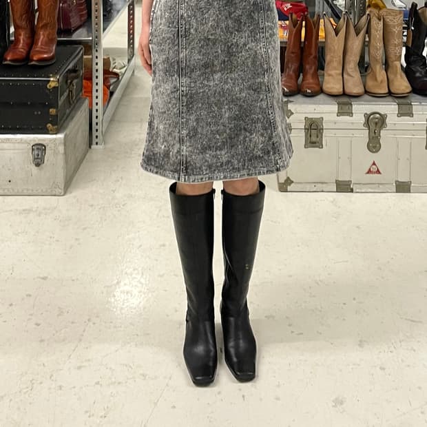 BURBERRY stone washed denim skirt