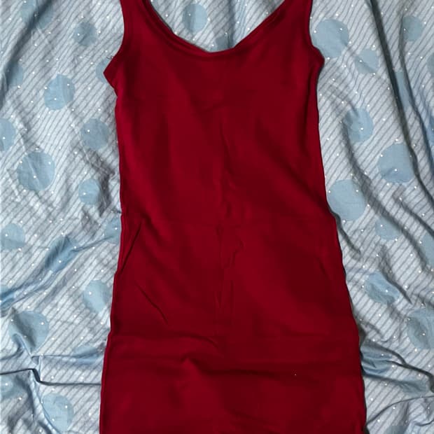 Red sleeveless