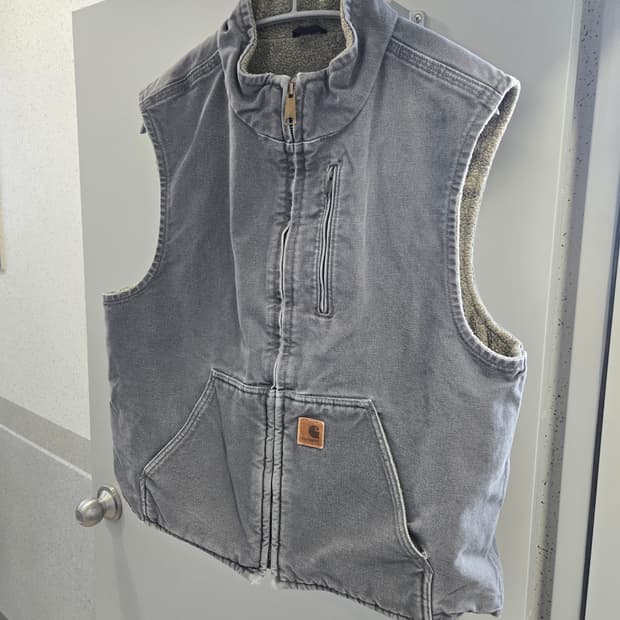 칼하트 베스트 V33 샌드스톤 캔버스 GVL