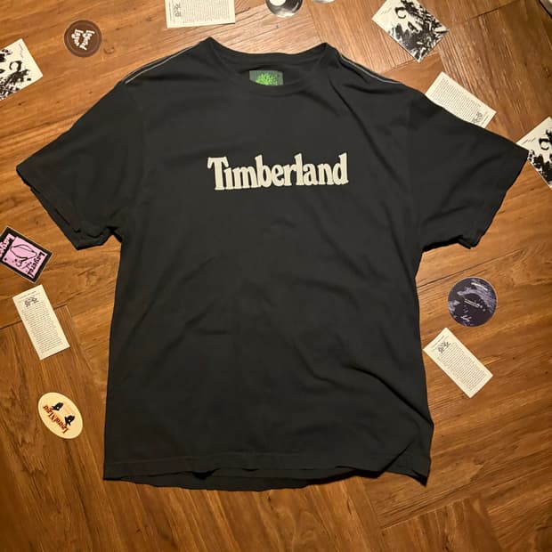 TIMBERLAND 팀버랜드 화이트 스티치 로고 티셔츠