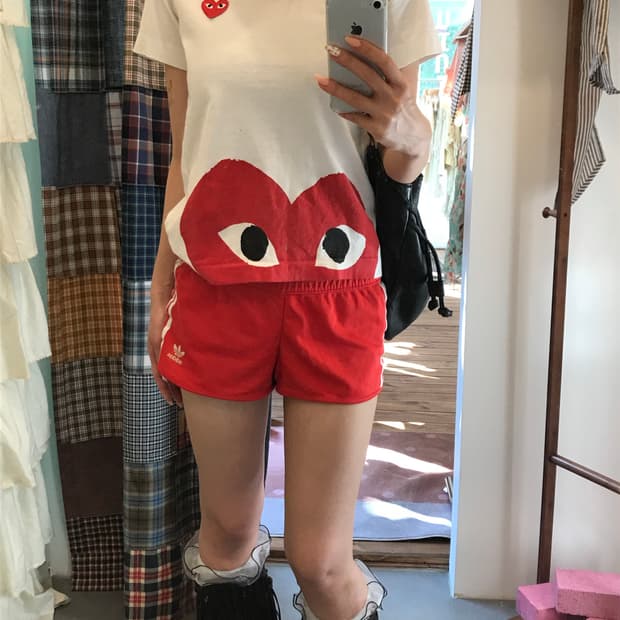 꼼데가르송 하트 패치 반팔티셔트