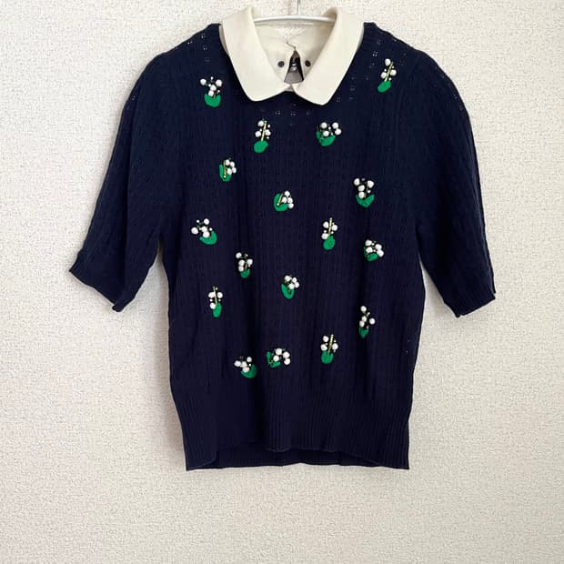 MUVEIL 뮤베르 뮤베일 은방울꽃 반팔 니트 블라우스