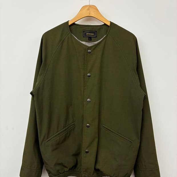 유니폼브릿지 18SS 카라리스 코치 자켓 PN9770