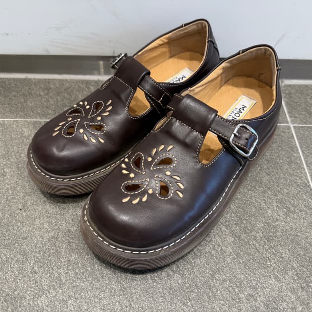 마크모크 빈티지레더 펀칭워커 250