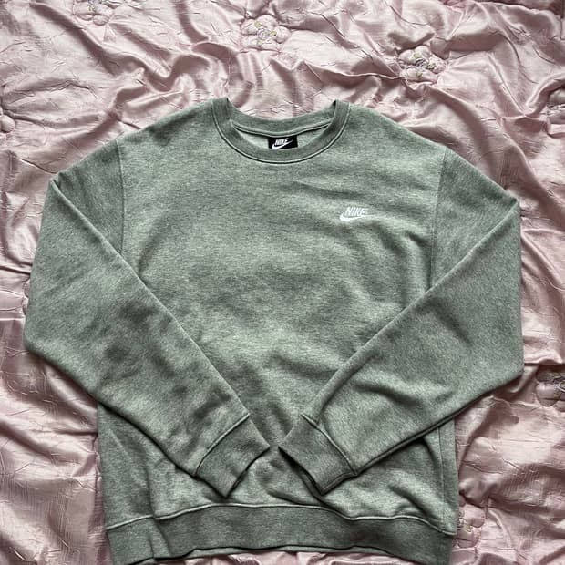 나이키 맨투맨 L