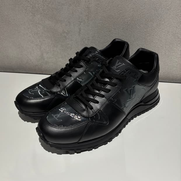 루이비통 프리즘 런어웨이 스니커즈