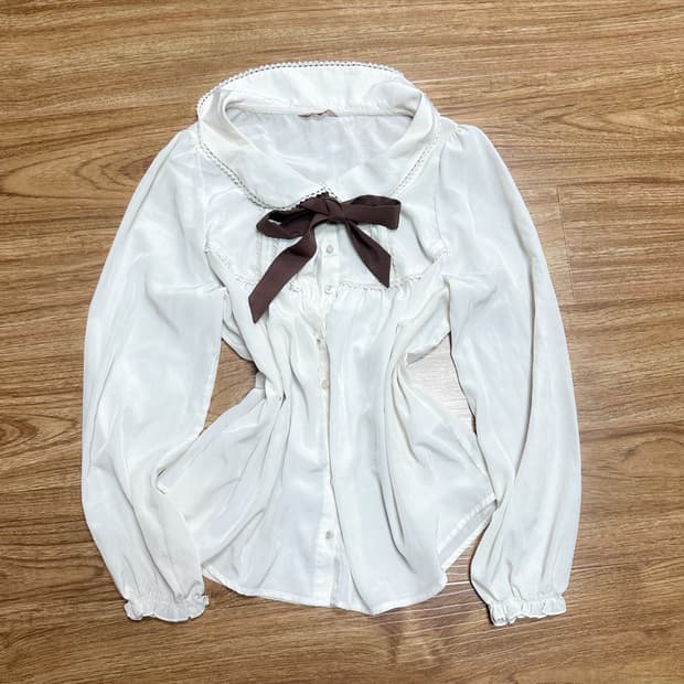 빈티지 화이트브라운 리본 블라우스 히메갸루 로걀 라떼 모리걸 달천깔 고딕