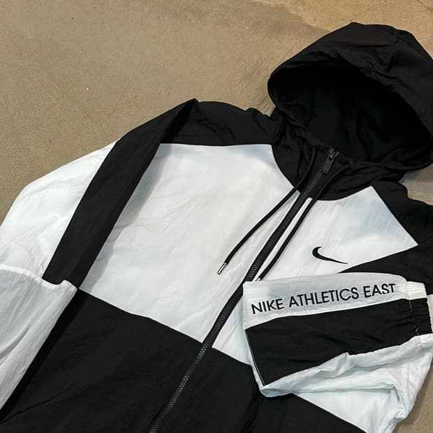 S 나이키 NSW 배색 후드 바람막이