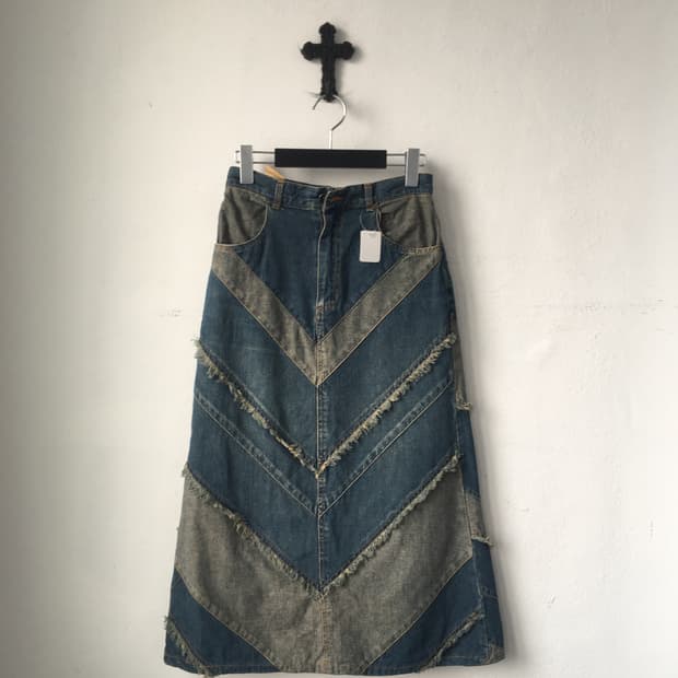Patch work point denim skirt