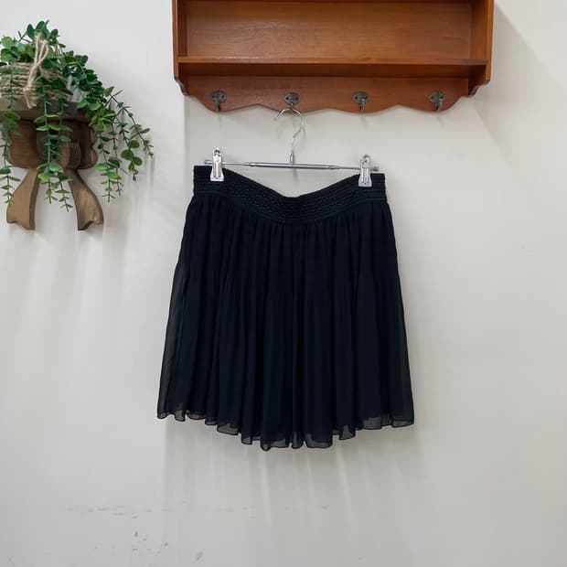 Clef de sol 블랙 쉬폰 미니 스커트
