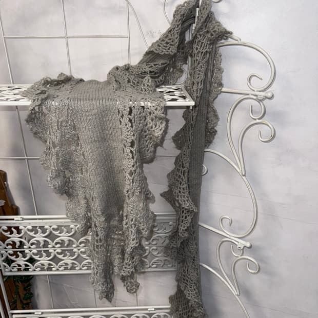 Gray grunge crochet maxi knit muffler