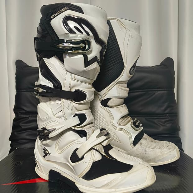 알파인스타 테크7 화이트