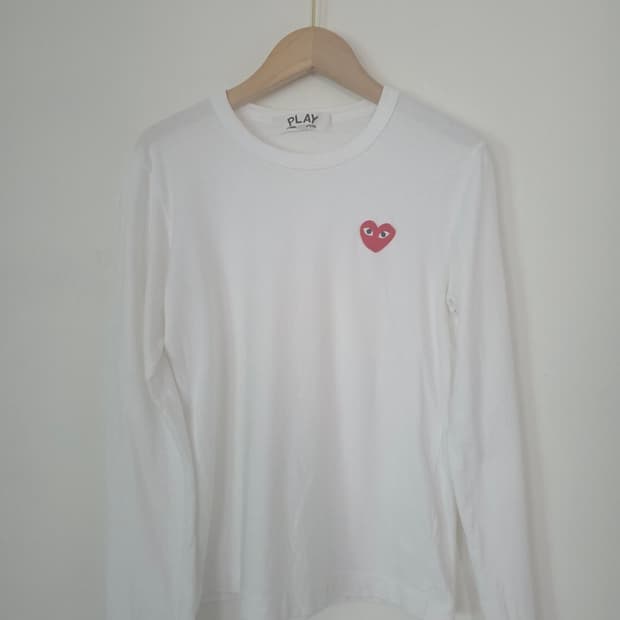꼼데가르송 플레이 COMME des GARCONS PLAY 하트 와펜 긴