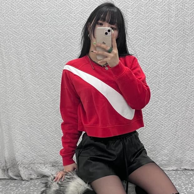 나이키 우먼 nsw 빅스우시 크롭 기모 맨투맨 L C09307