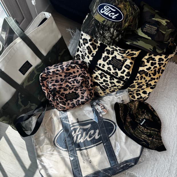 퍽트 FUCT SSDD 레오파드 미니 숄더백