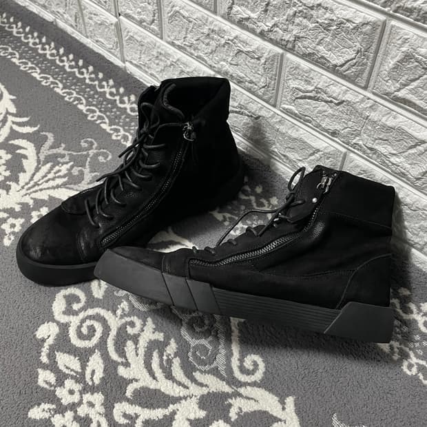00’s Coated Leather Double Zip High-top