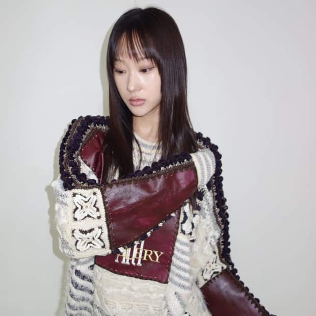 패치워크 가죽 니트