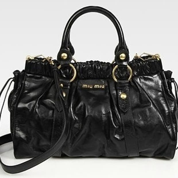 (구해요)미우미우 비텔로 럭스 사첼백 구합니다