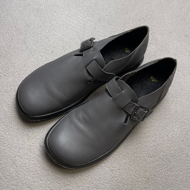 [42] 닥터마틴 패트리샤 lll -270-275  (그레이)