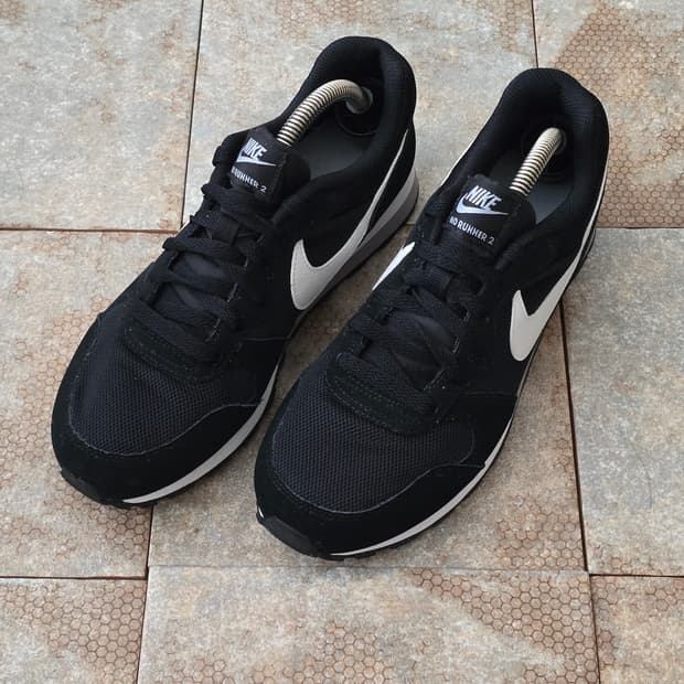 (245)나이키 md 러너 2 검흰 