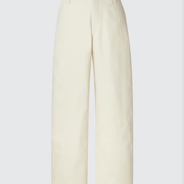 유니클로 와이드핏치노팬츠 내추럴 85