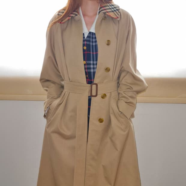 버버리 클래식 체크 카라 트렌치 코트
