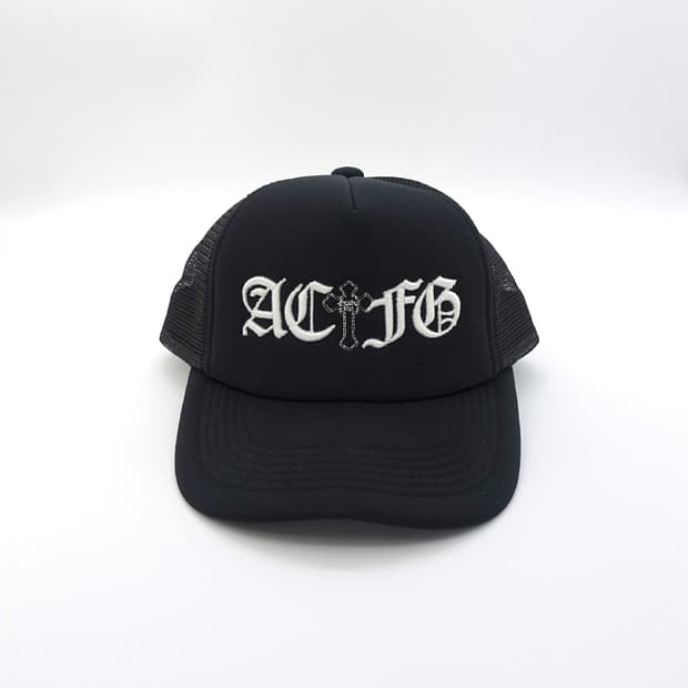 ACE FLAG 고딕 레터 크로스 메쉬캡